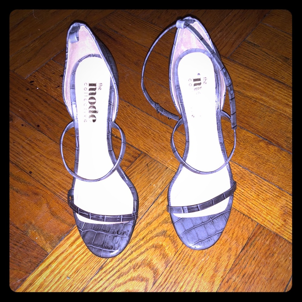 The Mode Collective Steel Croc Triple Strap Heel